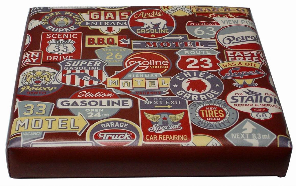 Biscottini Pouf contenitore richiudibile in ecopelle targhe Praticissimo 32x32x32
