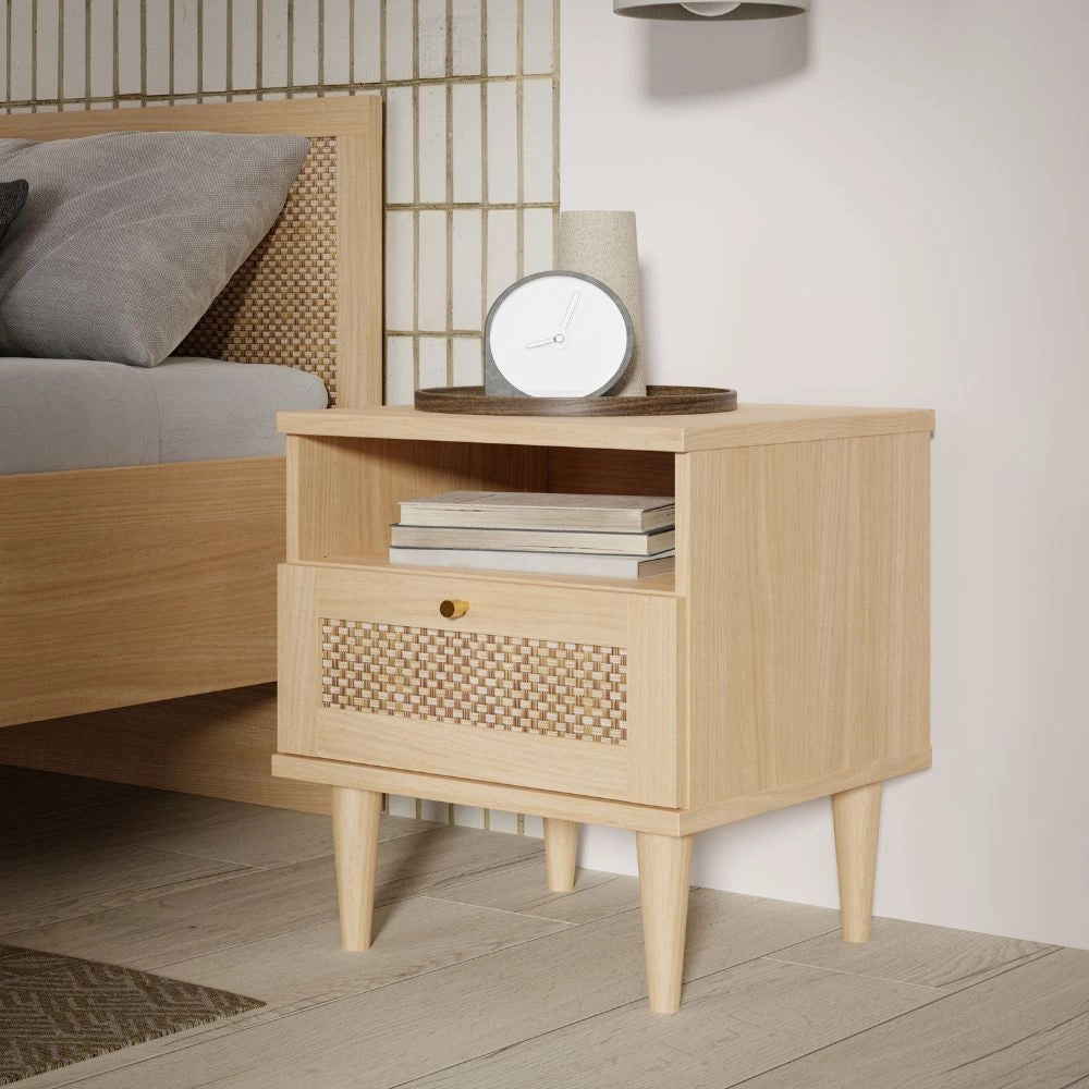 Comodino Livia 1 cassetto in rovere con dettaglio effetto rattan 45.4x41.4x54.5H