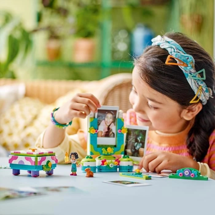 LEGO  Disney Encanto 43239 Cornice per foto e portagioielli di Mirabel, giocattolo creativo