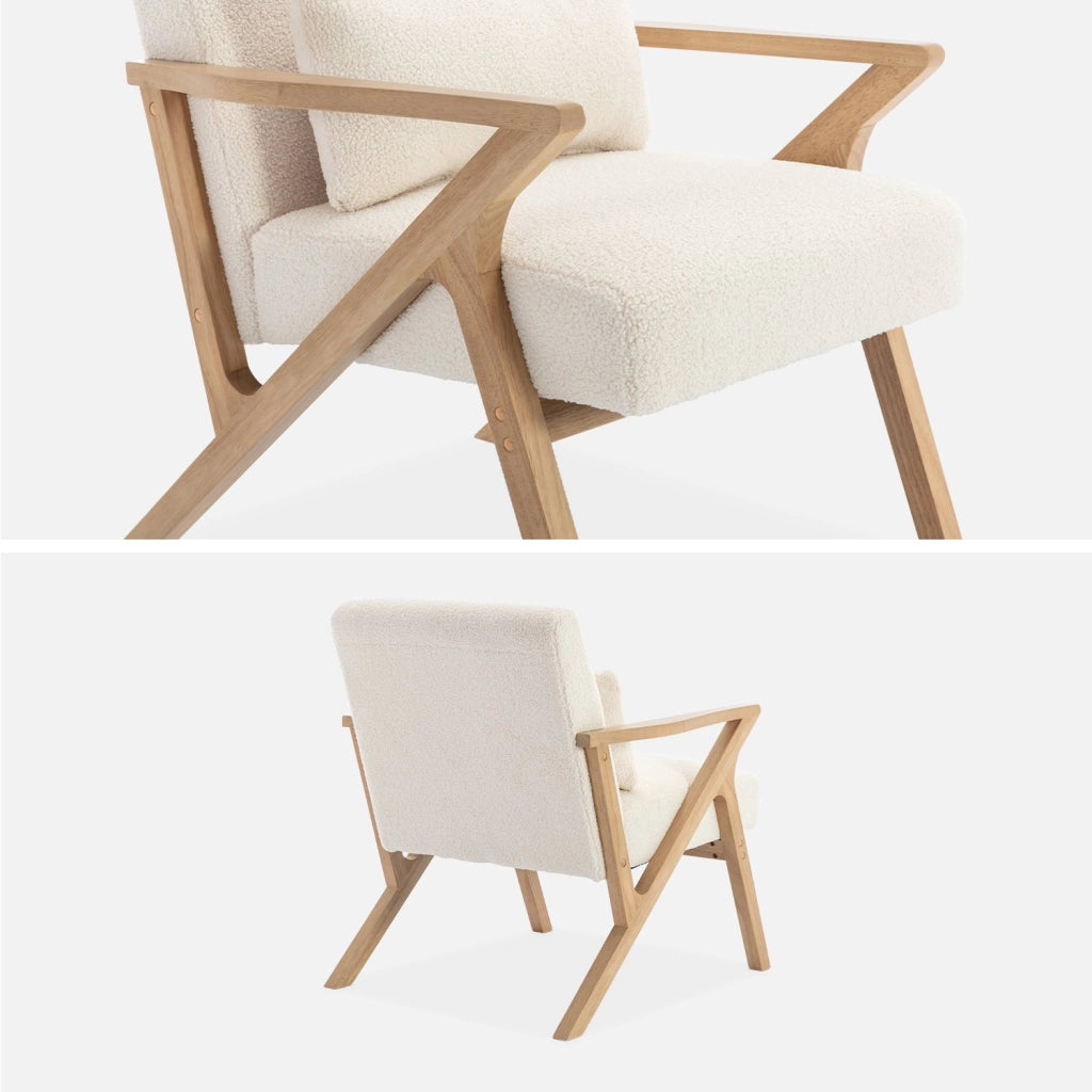 Poltrona scandinava in legno di hevea e bouclé, bianco