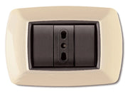 10pz placca life mod. living plastica avorio 3posti cod:ferx.41528