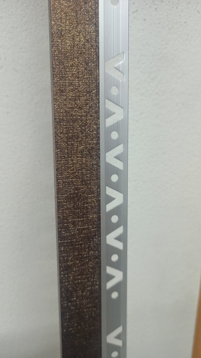 Listello fusion effetto metallico 25x10 bronzo scuro 2,5 metri