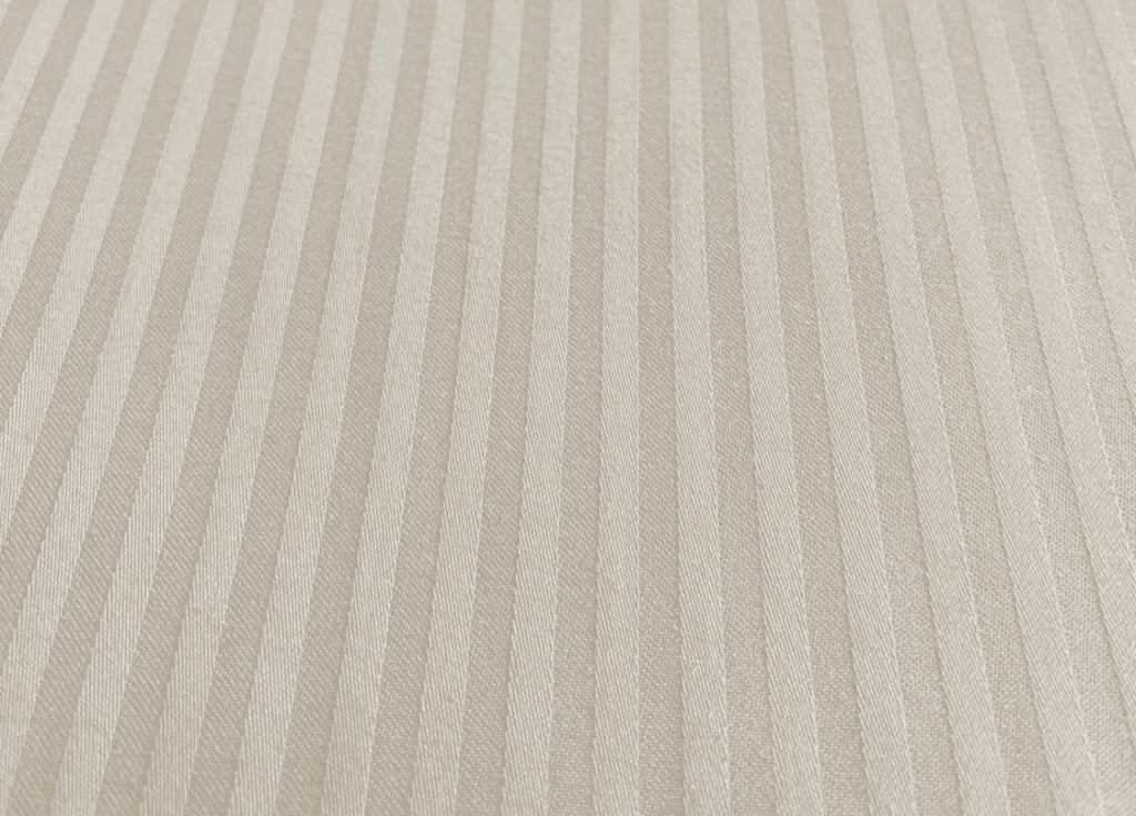 Completo Lenzuola Letto In 100% Raso Cotone Rigato 5mm In Tinta Unita - Piazza E Mezza - Beige