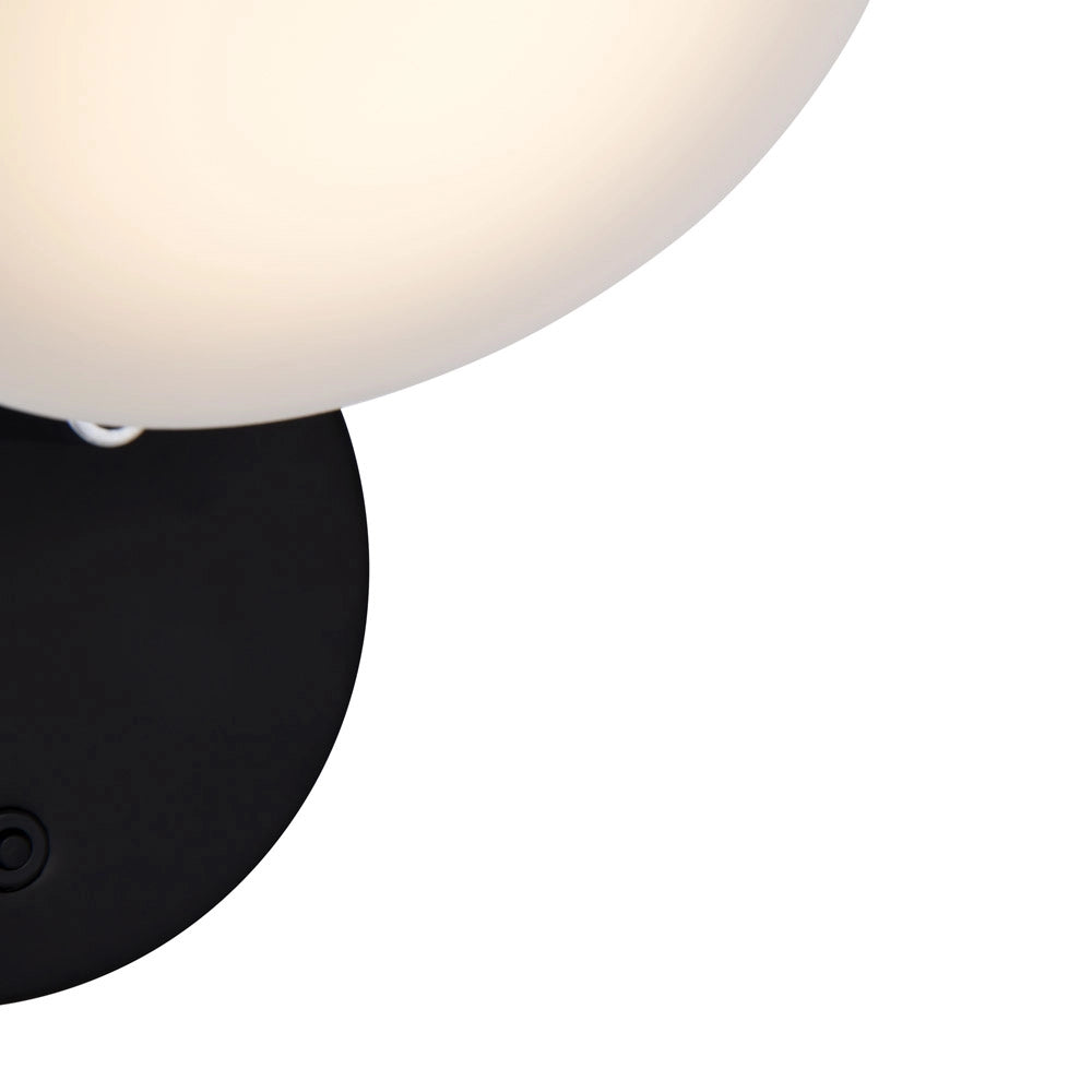 Maytoni Applique moderno Fad 1 luce LED integrato nero metallo diffusore acrilico