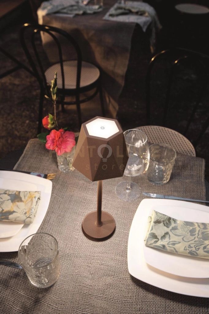 LUMETTO TOUCH FIJI CORTEN IP54  3000K 240LM 3W TOUCH DIMMERABILE