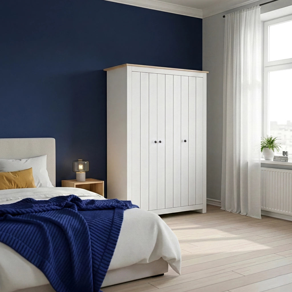 Armadio Guardaroba Vasand a 3 Ante con Barre Appenditi e Ripiani 175x120x52 cm Bianco / Effetto Rovere [en.casa]