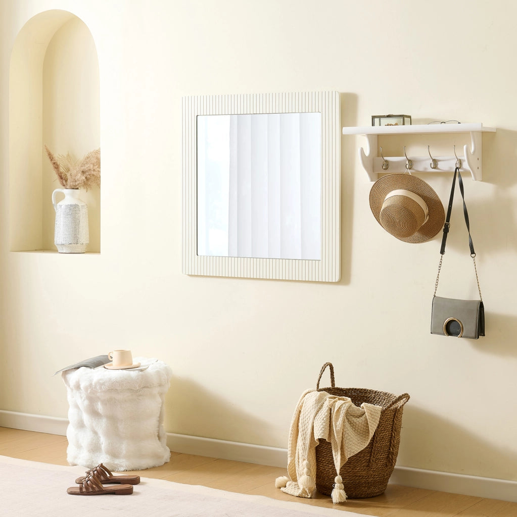 Set sideboard con 6 cassetti e specchio da parete 80x80 cm in MDF bianco con dettagli oro