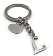 Hanger per Chiavi con Lettere a Cuore | Alfabeto A-Z | Manufatto a mano in Acciaio Inossidabile | Iniziale Nome Regalo Partner Amico Amica (L)