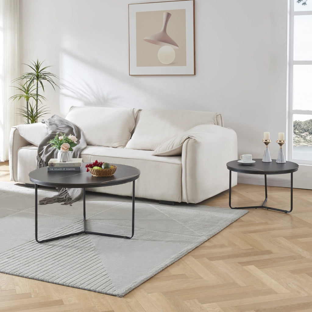 Set Poxdorf di 2 Tavolini Sovrapponibili Piano Rotondo Effetto Marmo Nero [en.casa]