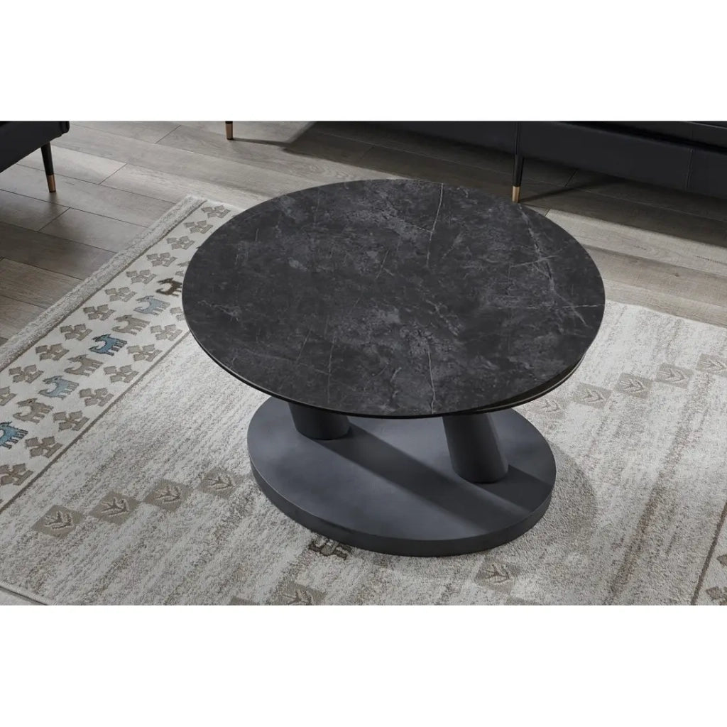 Table bassa VIRELLO – Tavolino rotondo Ø80 cm – Pietra naturale grigio scuro & metallo – Design contemporaneo e robusto