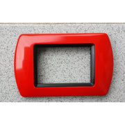Trade Shop - Placchette Placche In Abs Compatibili Per Master Modo Colorra Placca Copriprese - Rosso -7 Fori     -