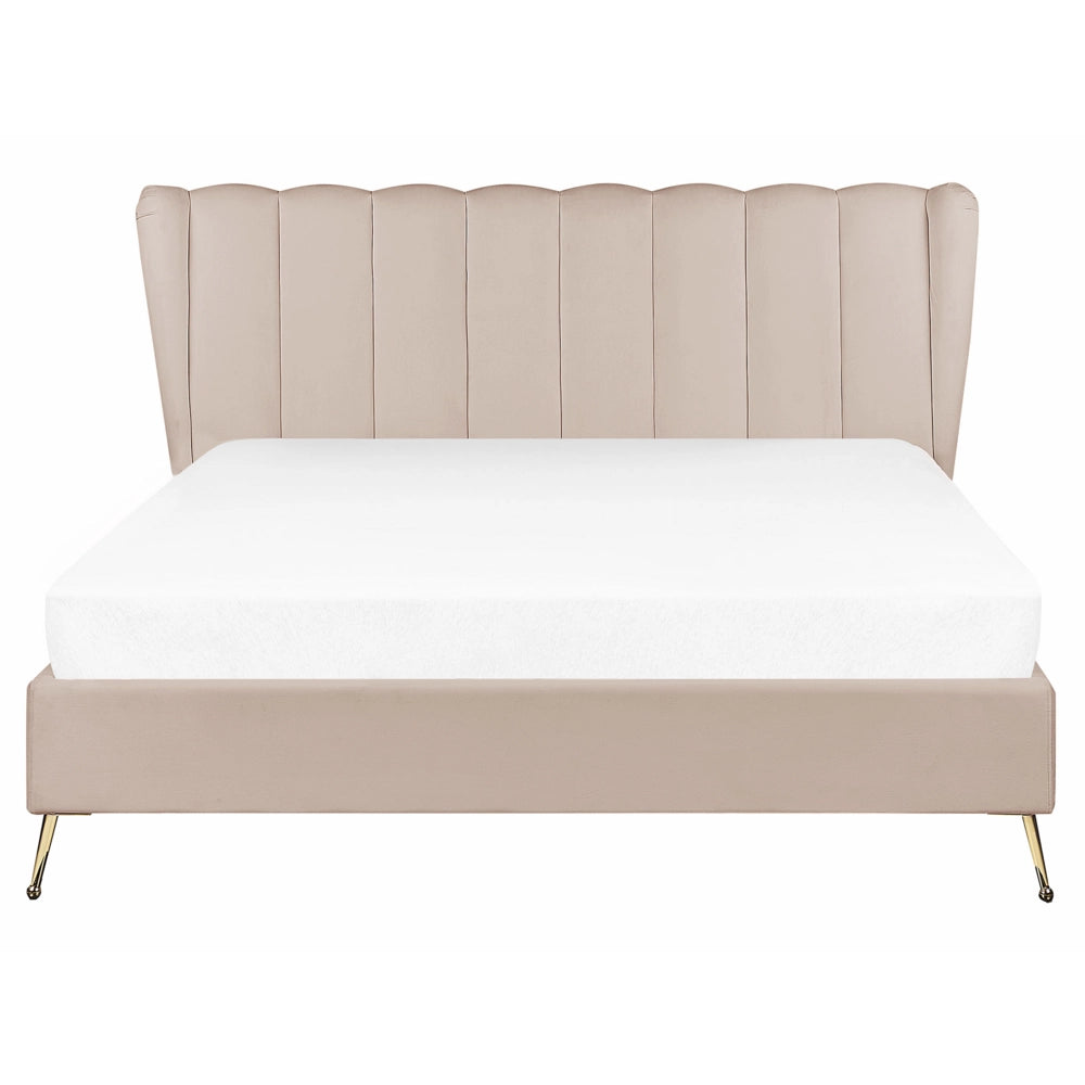 Letto in velluto beige tortora rivestito con gambe in metallo dorato UE Dimensioni doppie 160 x 200 cm con testata con porta USB Camera da letto moderna e glam.