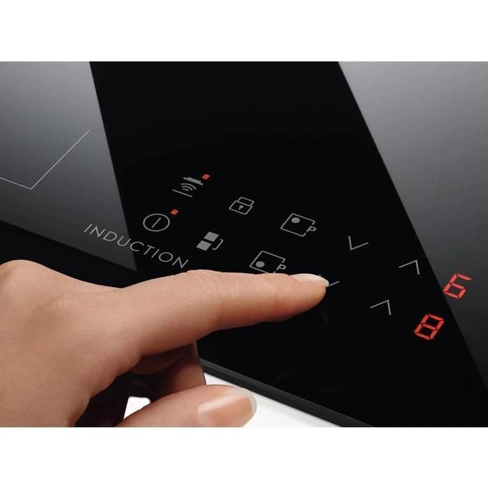 Electrolux LIT30231C Nero Da incasso 29 cm Piano cottura a induzione 2 Fornello(i)