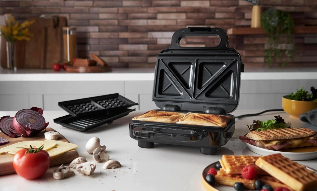 Russell Hobbs 26810-56 tostiera 750 W Nero, Acciaio inox