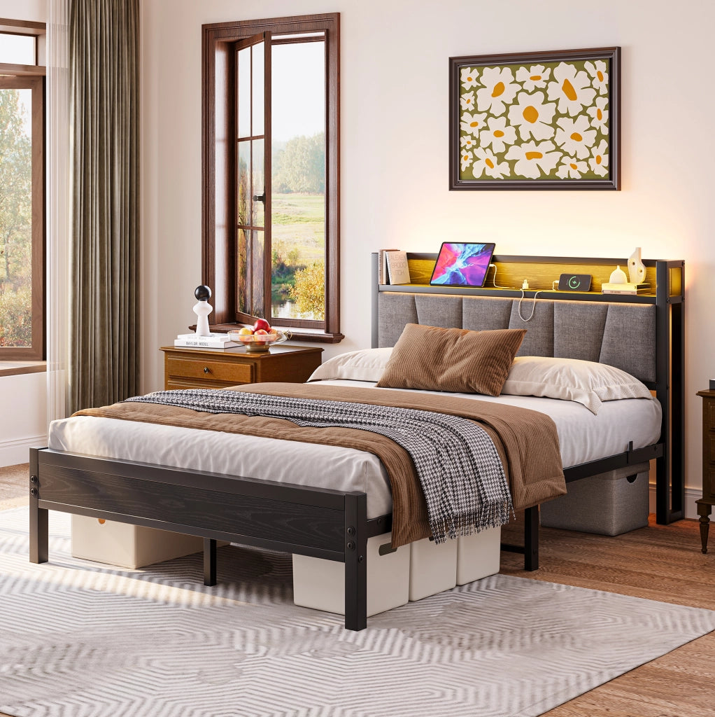 Letto matrimoniale 140x190 cm con LED, USB e presa