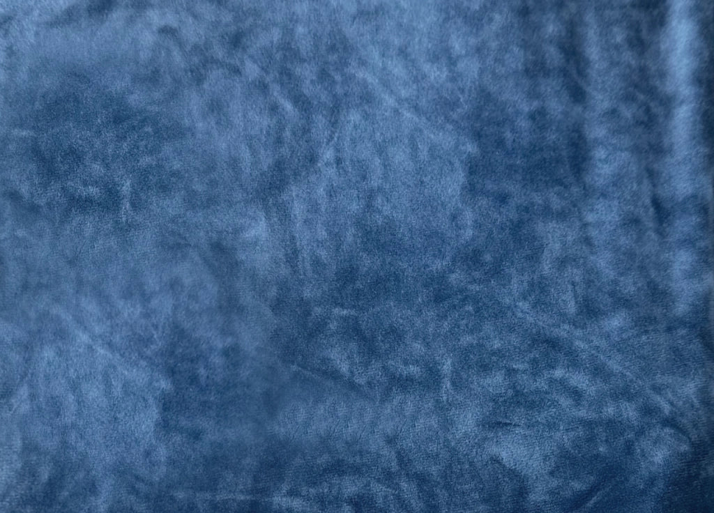 Copridivano Elasticizzato Effetto Velluto Modello Morbidissimo Colore Blu - 2 Posti - Blu