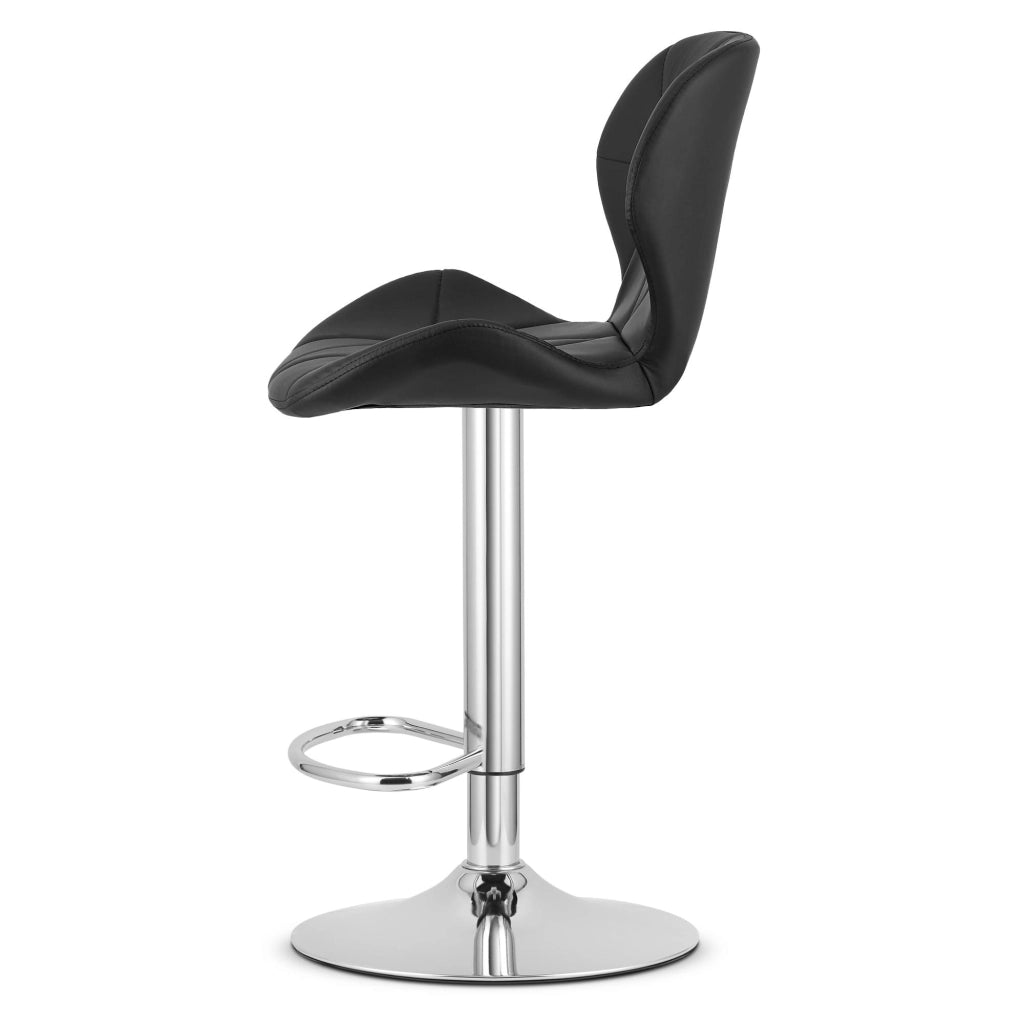 Sgabello VALORA WEST - Similpelle nera, base cromata per soggiorno, cucina