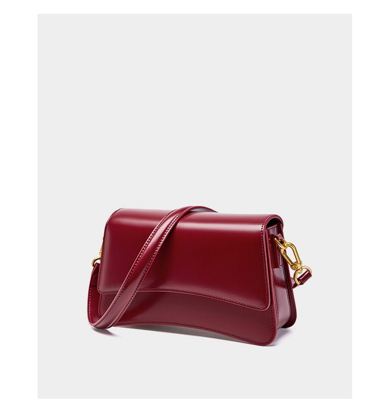 Borsa a tracolla Boston Shell in vera pelle, colore rosso