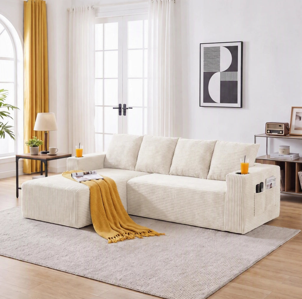Divano modulare a L con chaise longue; portabicchieri e tasche; velluto a coste beige