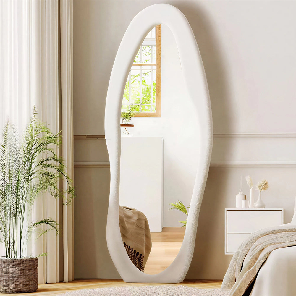 Specchio Grande Ondulato con Cornice Rivestimento in Velluto Bianco 60 x 160 cm
