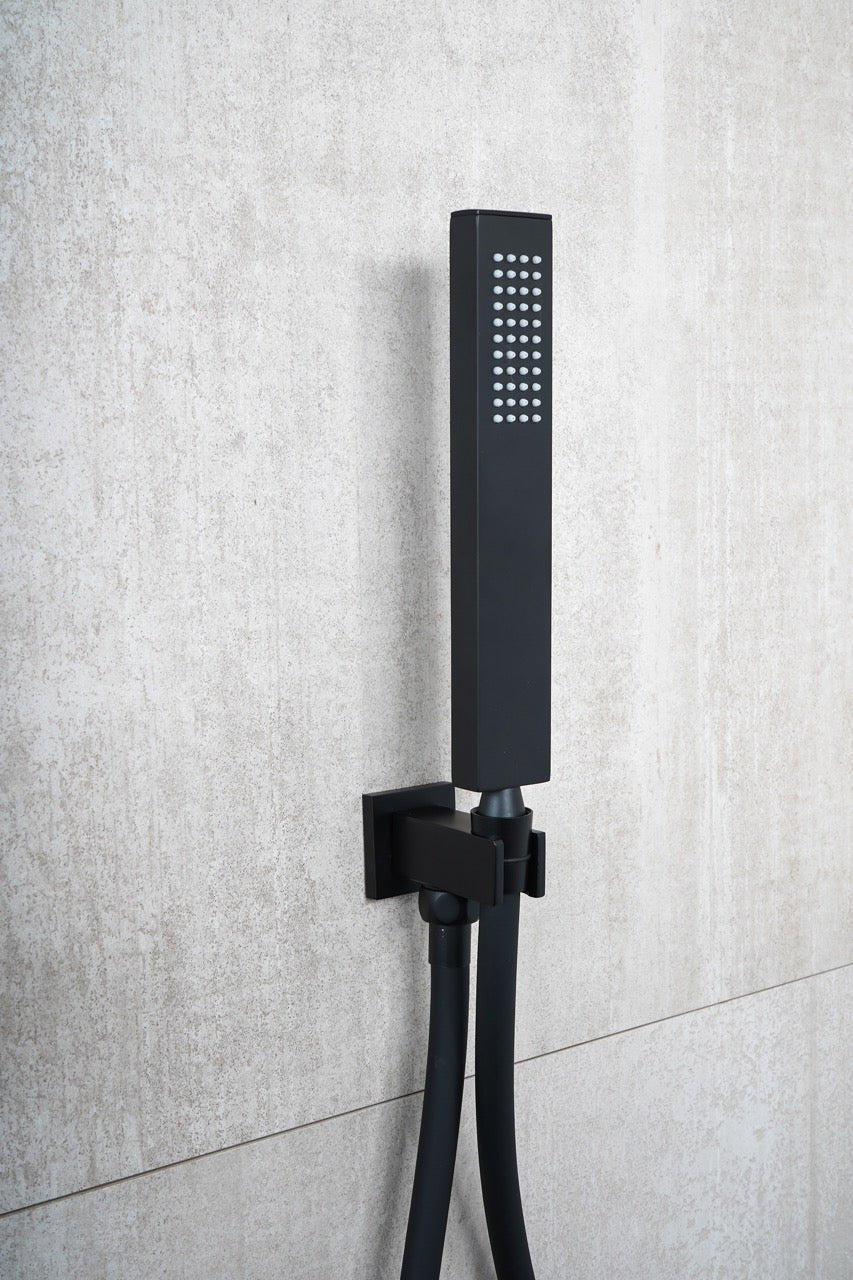 Kit quadrato doccetta e supporto con presa acqua nero opaco