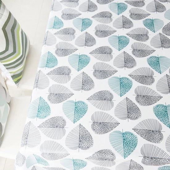Tessuto afwascabile per cucina o soggiorno Oxford a foglia e fiori, disponibile in diverse misure e stili, facile da pulire, dimensioni 140 x 180 cm.