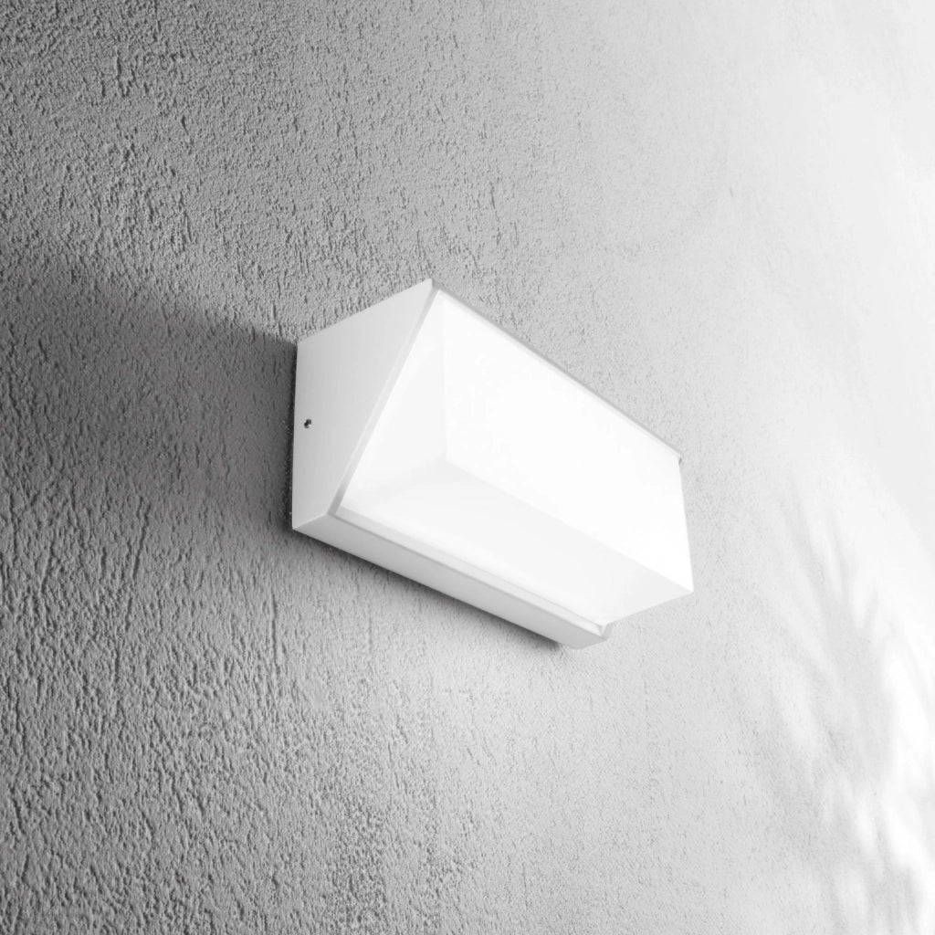 APPLIQUE BIEMISSIONE LED LUXON BIANCA 12W 1550LM CCT 3000K / 4000K IP54 25X9,5X11CM