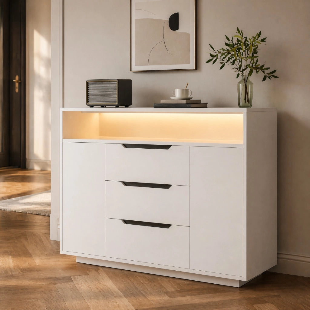 Credenza moderna bianca con ripiani aperti, 3 cassetti e vani con ante, con luce LED integrata
