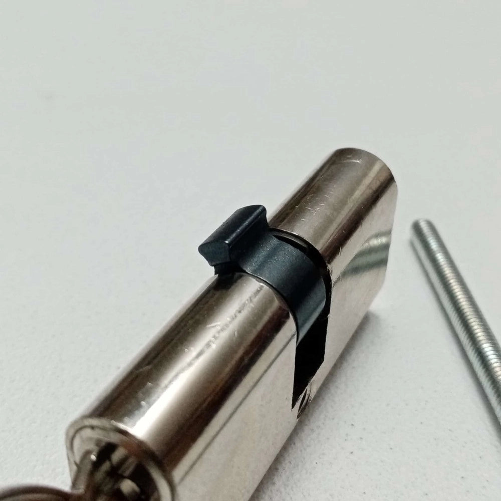 Facchinetti a 26,5 - b 32,5mm (59mm) cilindro ovale nichelato universale per profilati