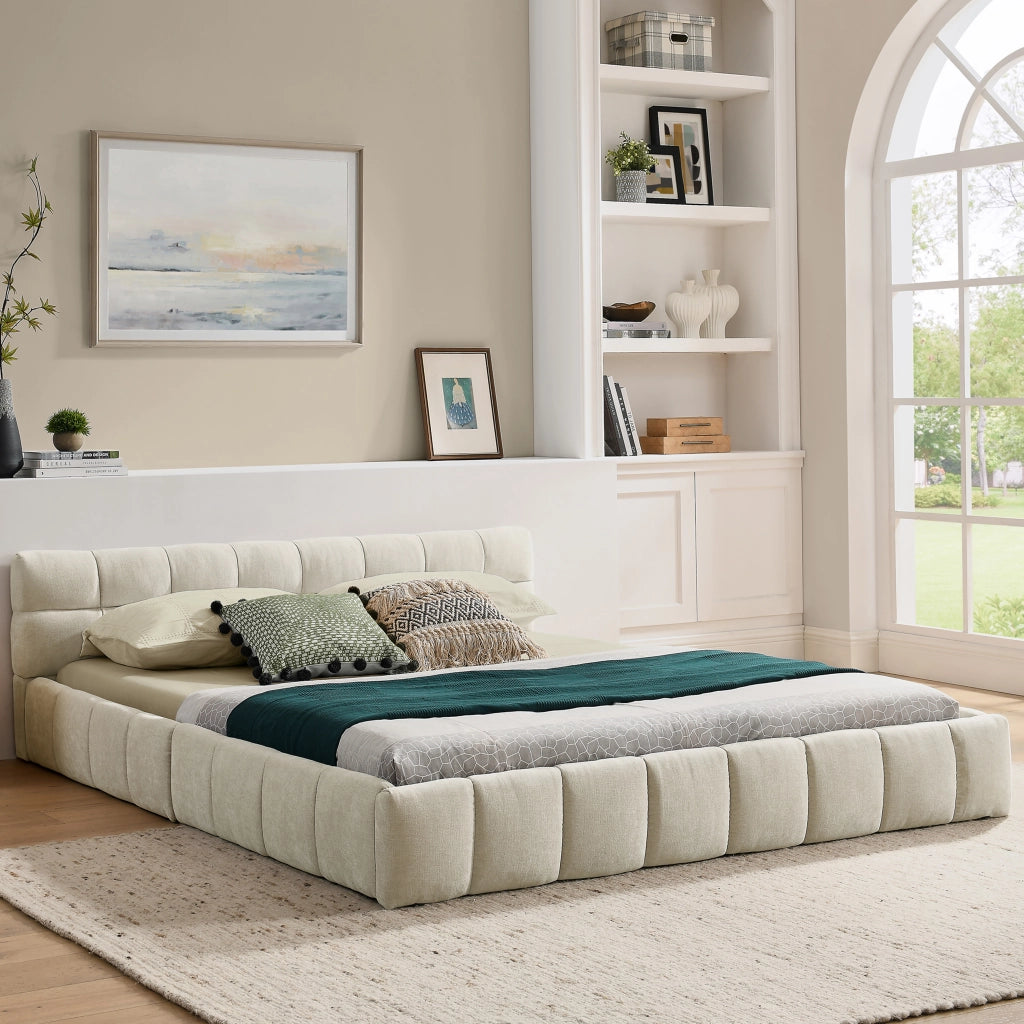 Letto Matrimoniale 140x200 cm in Chenille; Struttura in Legno e Ferro; Beige