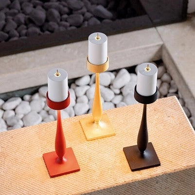 Perpetua Lampada da Tavolo Barocco Senza Fili LED in Alluminio Rosso con Stelo Sagomato, Batteria Rimovibile, Dimmerabile e Grado Protezione IP54