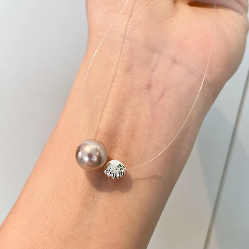 Collana di conchiglie e perle fatta a mano, regalo di Natale o di compleanno.