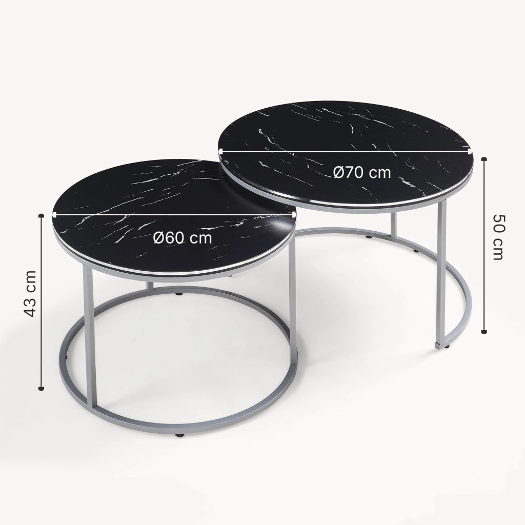 Set Skagen 2 Tavolini Sovrapponibili con Piani Rotondi e Telaio in Metallo - Effetto Marmo Nero / Argentato [en.casa]