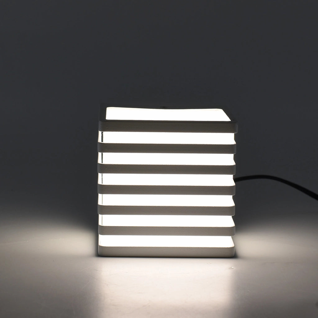 APPLIQUE LED CUBO DA ESTERNO IP54 IN ALLUMINIO BIANCO ILLUMINAZIONE NATURALE 4000K - IDEALE PER GIARDINI E FACCIATE