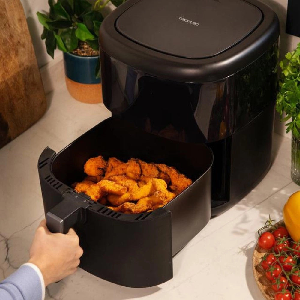 Friggitrice ad aria Cecotec Bombastik 6000 con tecnologia PerfectCook capacità 6 Litri 1700 W