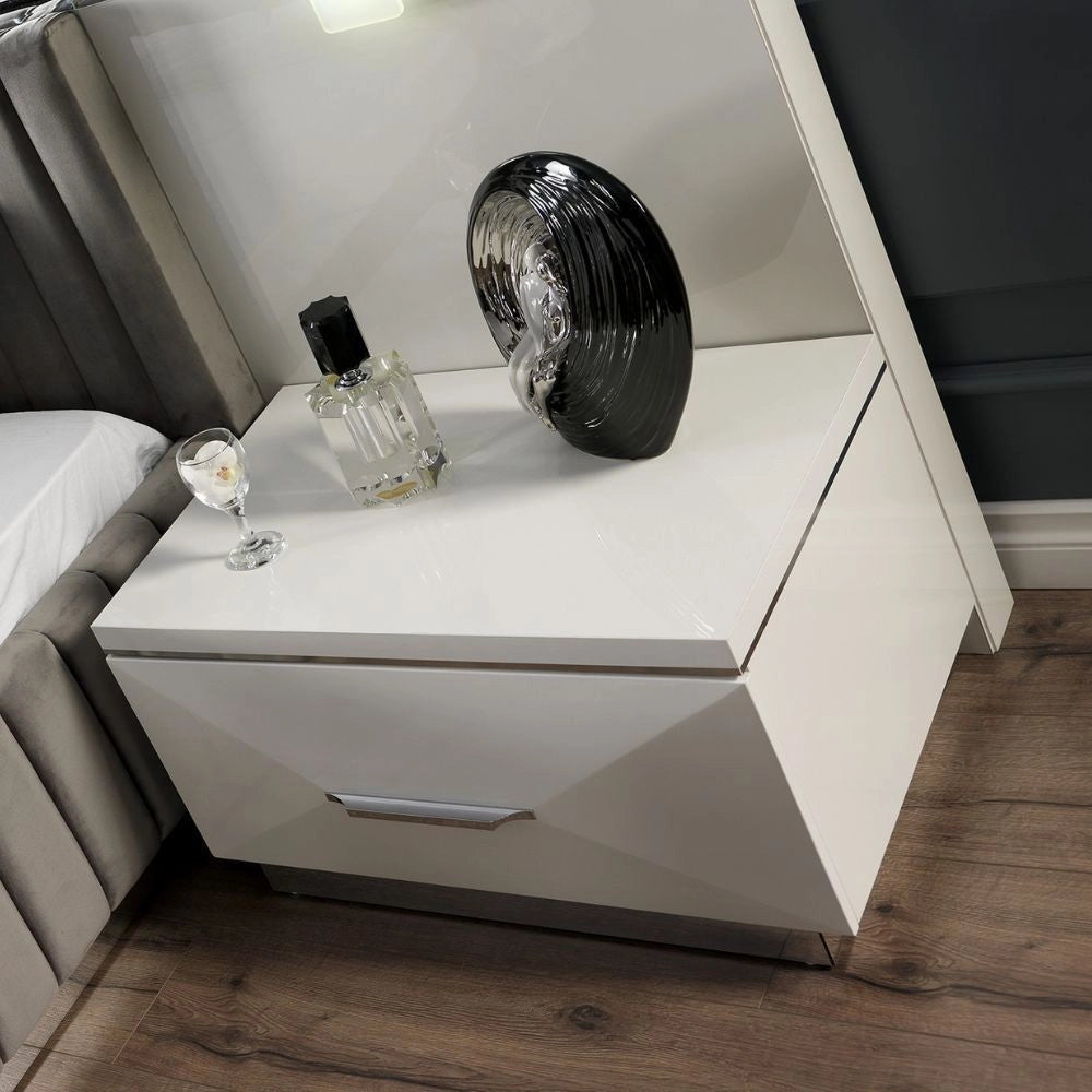 Camera da letto Rams armadio 2 ante scorrevoli colore bianco lucido