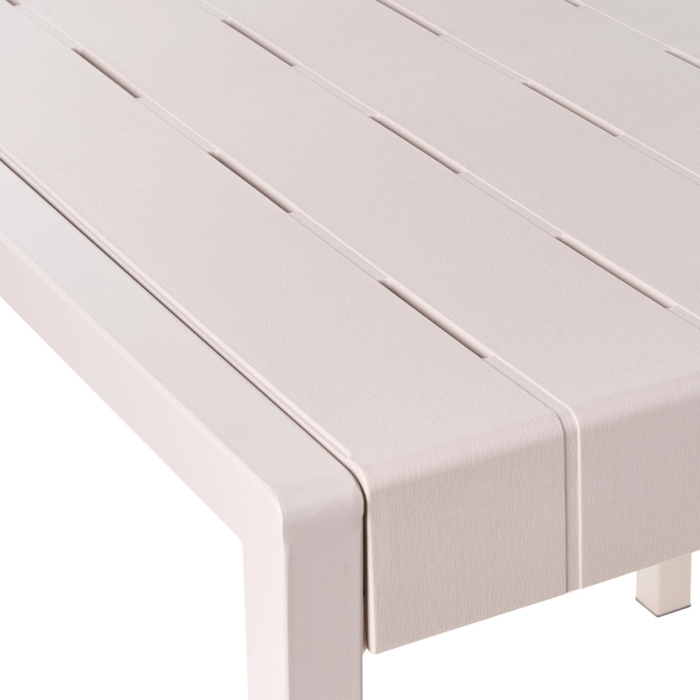 Tavolo da pranzo da giardino Telaio sintetico beige 4 posti resistente alle intemperie Patio esterno