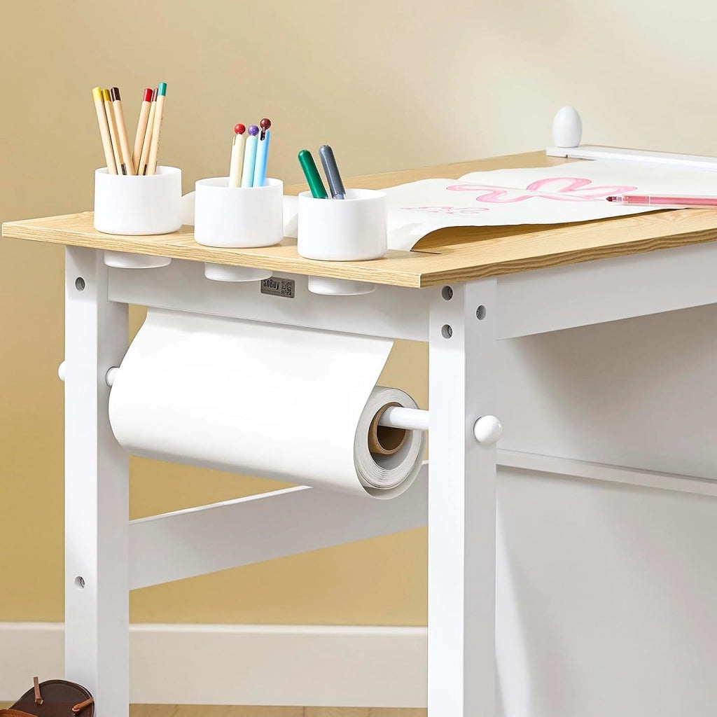 Tavolino Bambini con 1 Sedia, Set Tavolo e Sedie per Bambini Multiattività con 2 Ripiani, Tavolo Disegno e Gioco, Sedia Scrivania Cameretta Bianco e Naturale 80x50x66cm KMB60-WN