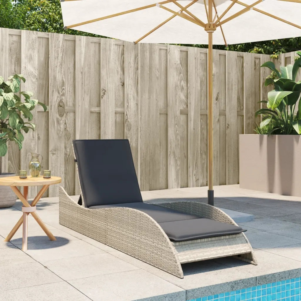 Sdraio da giardino | Lettino con Cuscino Grigio Chiaro 60x205x73 cm in Polyrattan