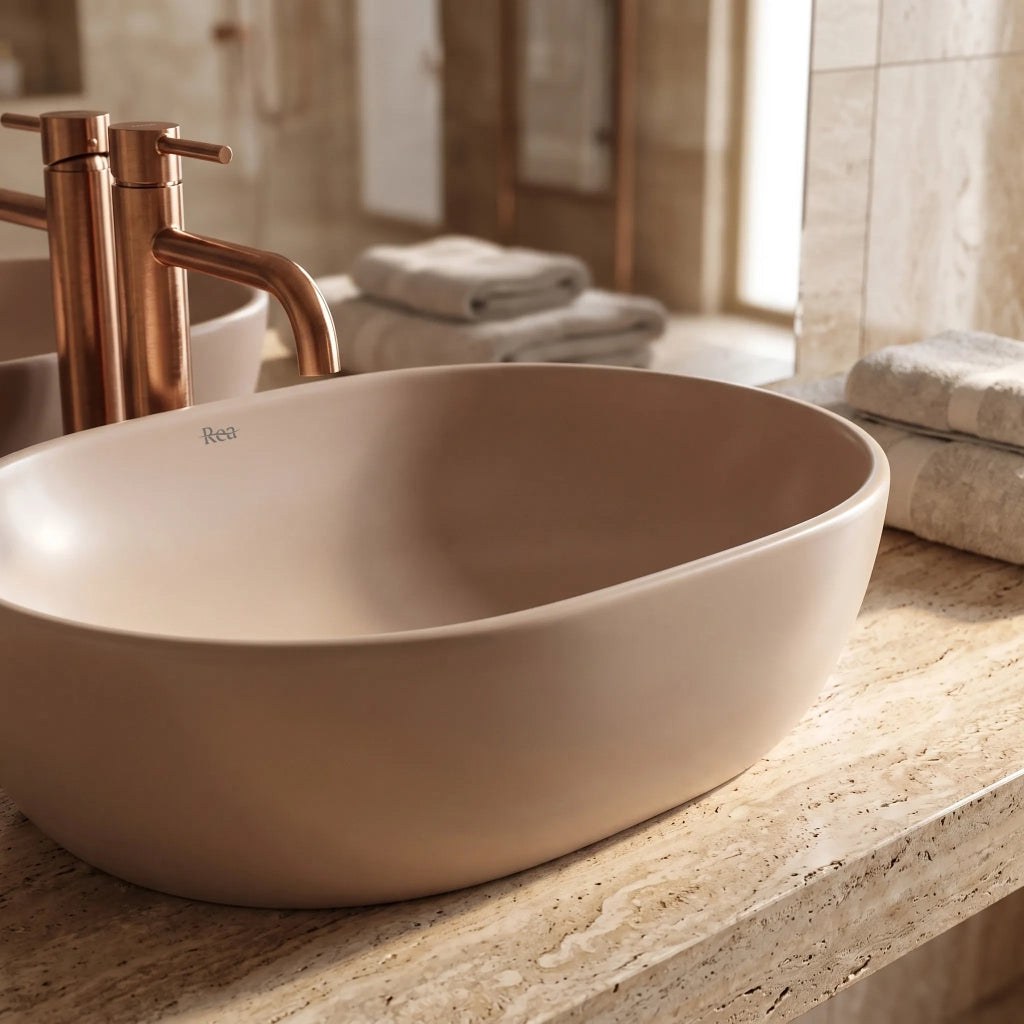 Set Wc Sospeso Focus + Lavabo Da Appoggio Rea Focus Taupe