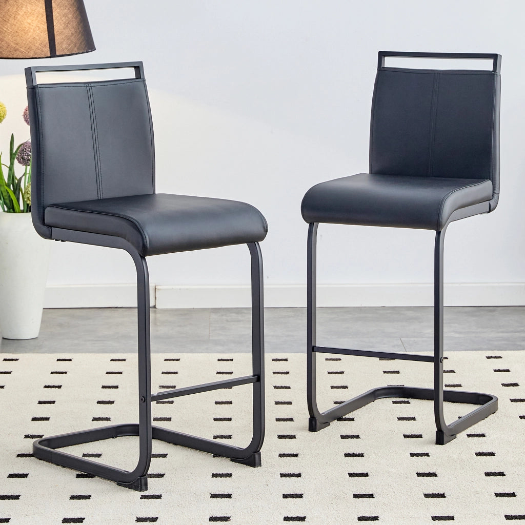 Coppia di sgabelli da bar con schienale e poggiapiedi, design moderno, in similpelle e metallo nero