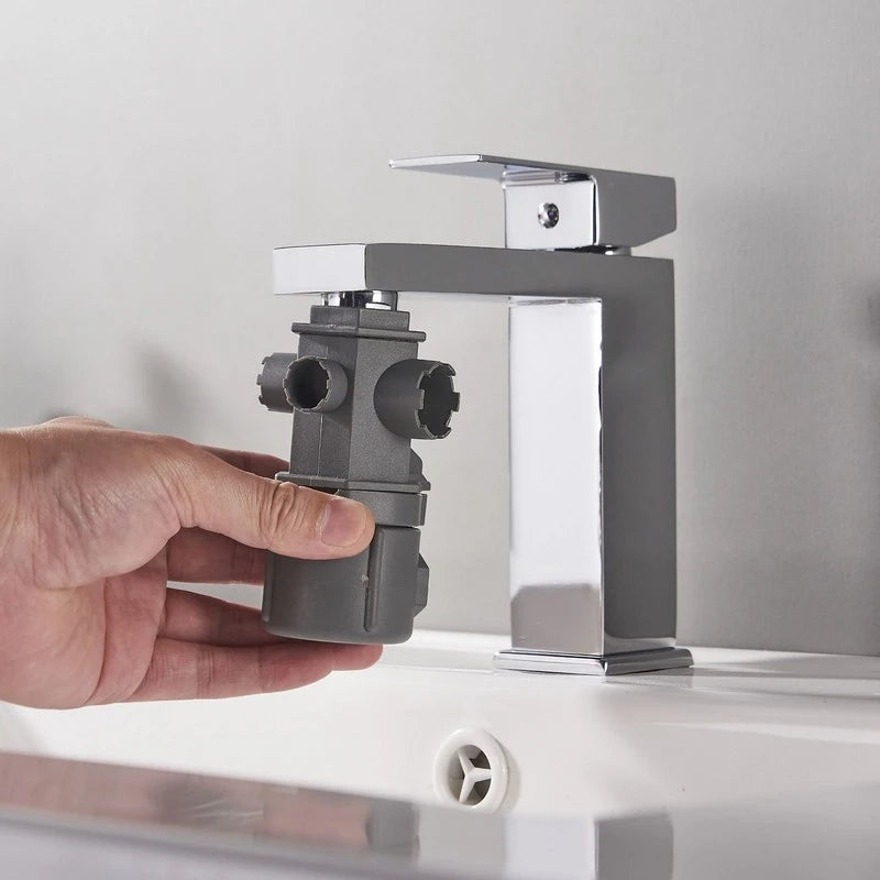 Chiave smontaggio rapido aeratori e cartucce con minuteria
