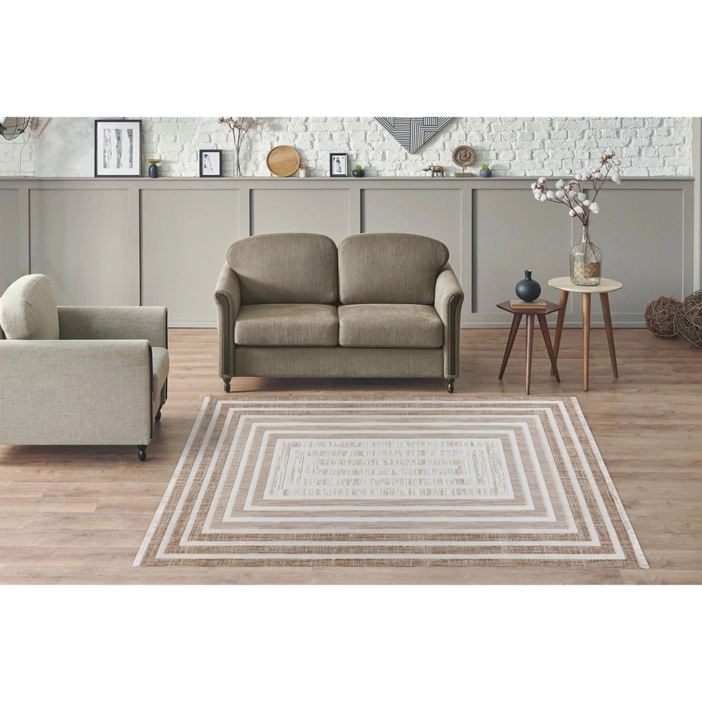 Tappeto moderno Sarai a motivo geometrico marrone e beige