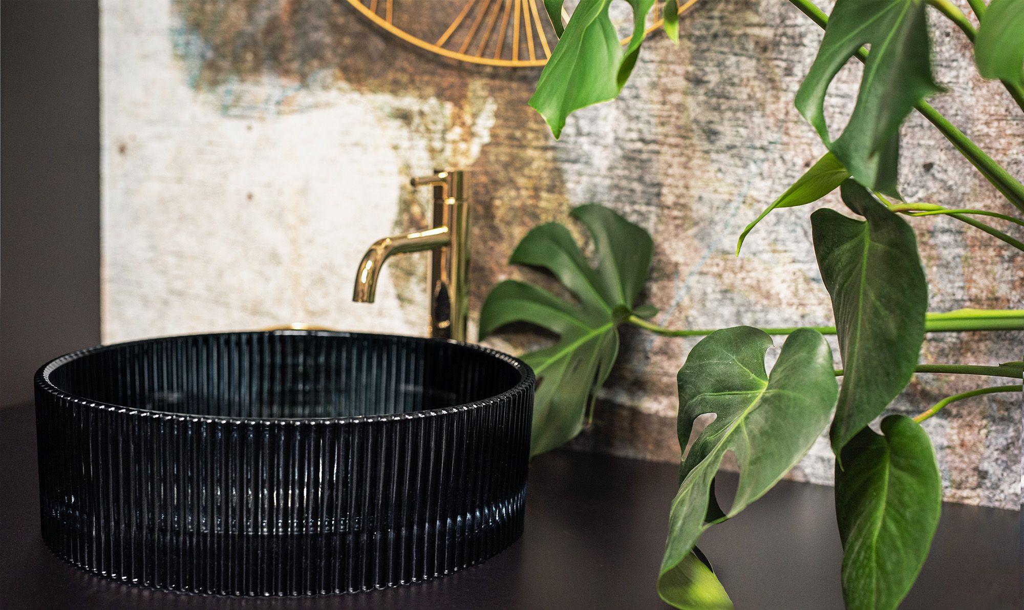 Lavabo Da Appoggio Rea Ingrid Black