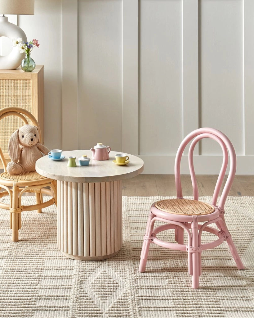 Sedia per bambini in rattan rosa Patio Outdoor Indoor Boho Handmade
