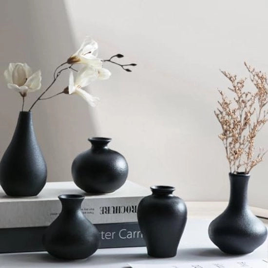 Set di 5 vasi in ceramica neri - design scandinavo artigianale - diverse misure (8-15 cm) per fiori, pampas e decorazione da tavola