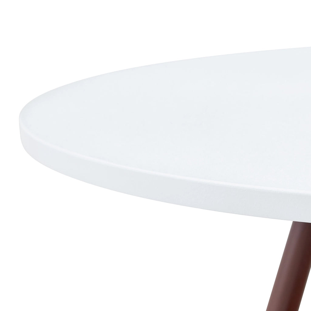 Tavolo rotondo Ø 80 cm con piano bianco, gambe in legno massello e cestello portaoggetti sospeso