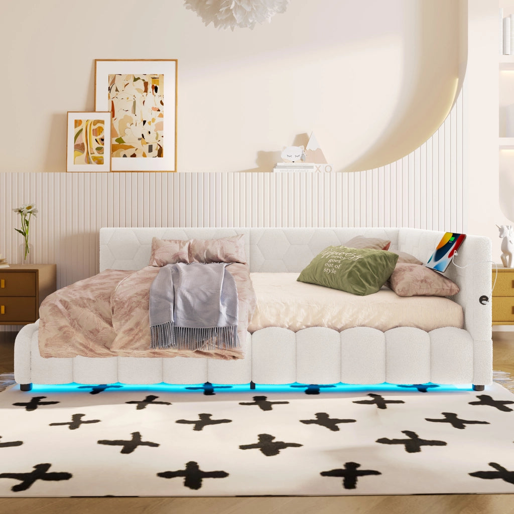 Letto a Divanetto 140x200 cm; Contenitore; USB; Type C e LED; in Vliesimitat; Bianco