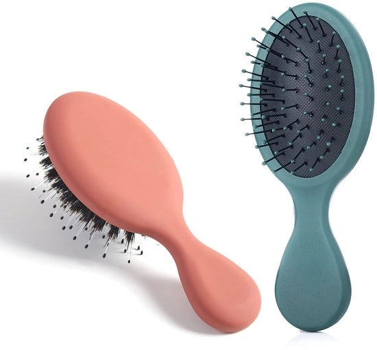 Spazzola per capelli per bambini - pelo di maiale - leggero - adatto per capelli umidi e asciutti - manico comodo - pettine per capelli 

Modello: Antiklit
Codice prodotto: 
Peso: 
Dimensioni: 
 Materiale: 
Colore: 
Garanzia: