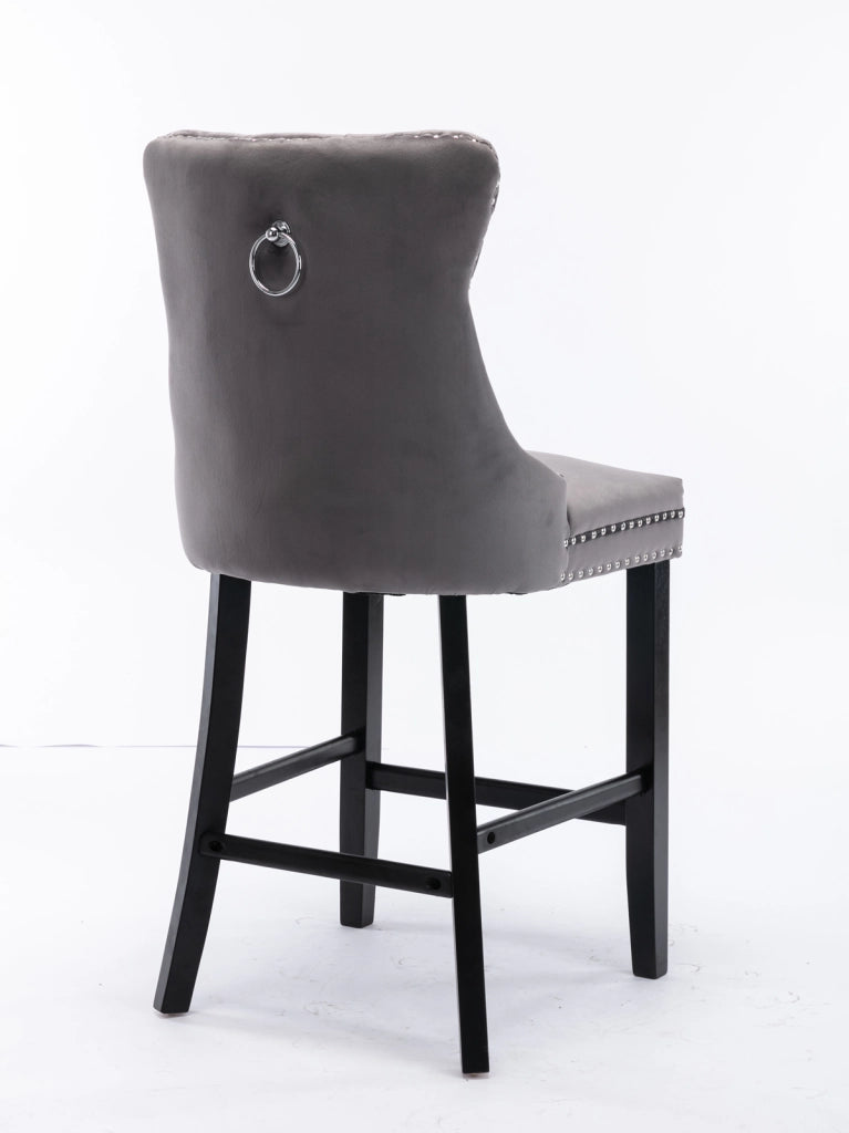 Set di 2 Sgabelli da Bar con Schienale Alto e Piedini Regolabili; Borchie Decorative; Velluto; Grigio